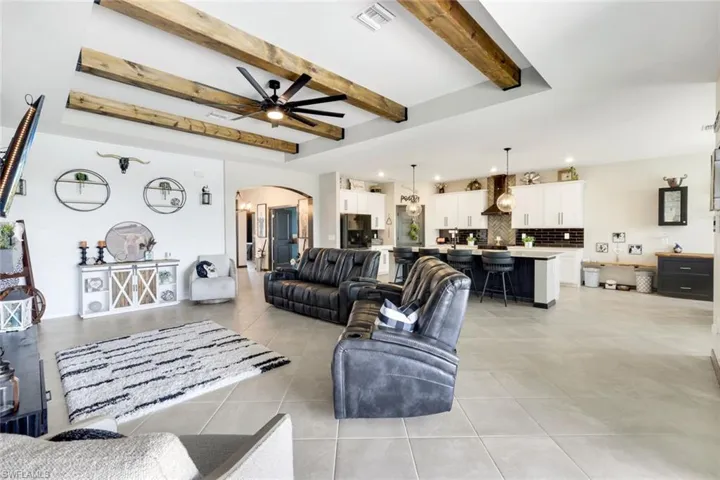 18821 Shimmer Dawn Ct, North Fort Myers, Florida 33917