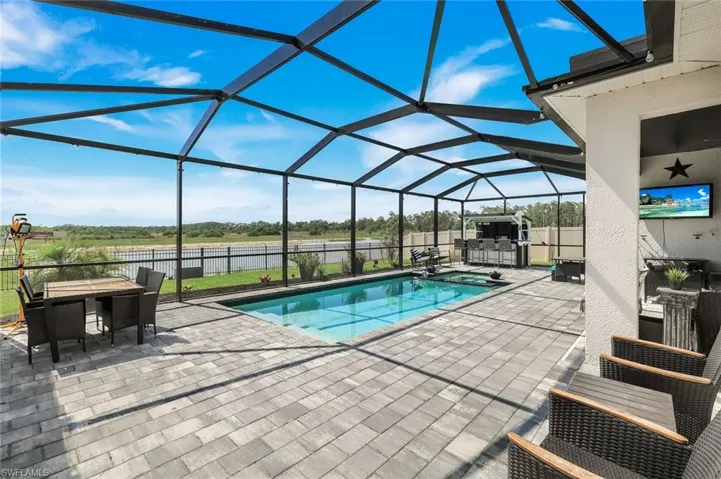 18821 Shimmer Dawn Ct, North Fort Myers, Florida 33917