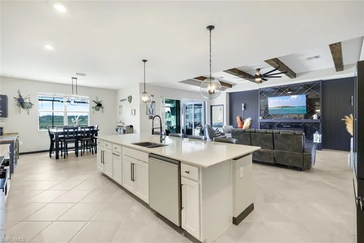 18821 Shimmer Dawn Ct, North Fort Myers, Florida 33917