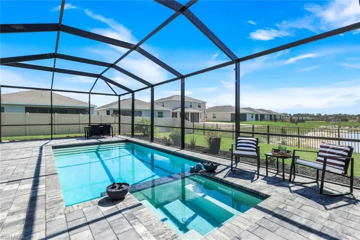 18821 Shimmer Dawn Ct, North Fort Myers, Florida 33917
