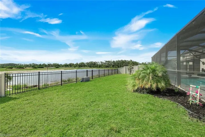 18821 Shimmer Dawn Ct, North Fort Myers, Florida 33917