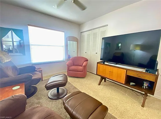 5725  Foxlake  DR, North Fort Myers, FL 33917