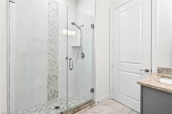 3845  47th NE AVE, Naples, FL 34120