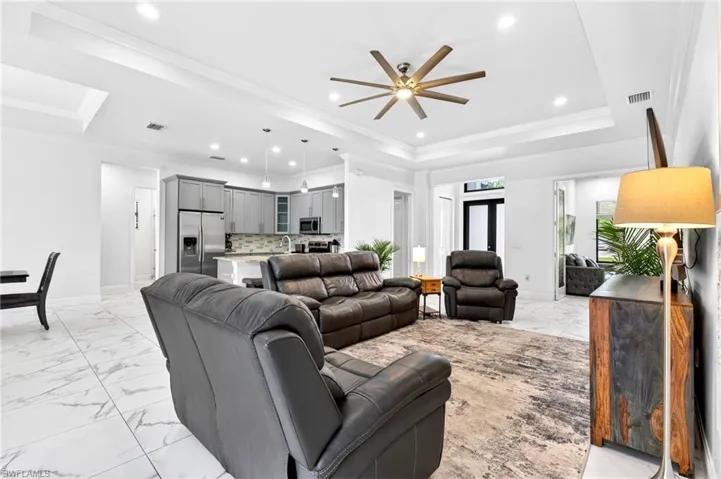3845  47th NE AVE, Naples, FL 34120