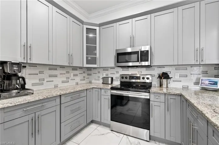 3845  47th NE AVE, Naples, FL 34120