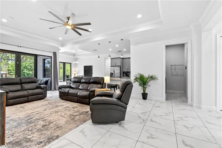 3845  47th NE AVE, Naples, FL 34120