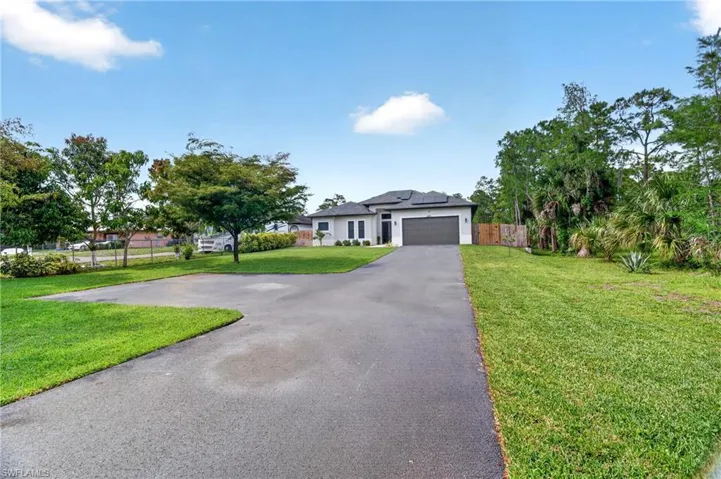 3845  47th NE AVE, Naples, FL 34120
