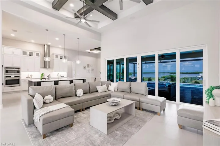 5061 Collingswood Blvd, Port Charlotte, Florida 33948