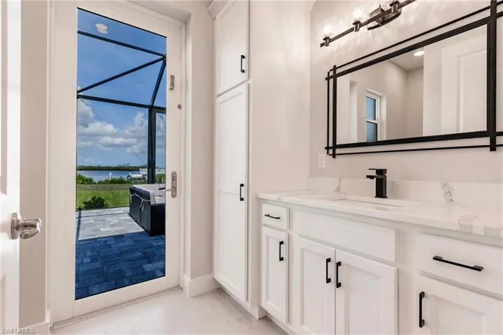 5061 Collingswood Blvd, Port Charlotte, Florida 33948