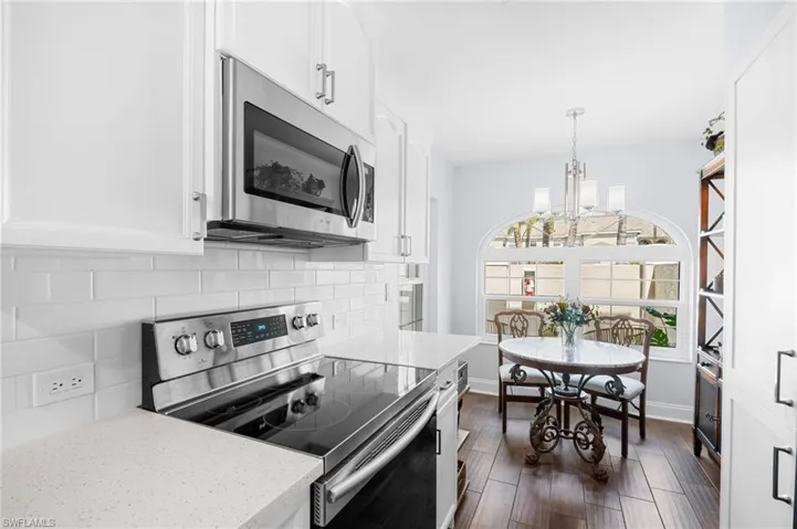 13141  Hamilton Harbour  DR, Naples, FL 34110