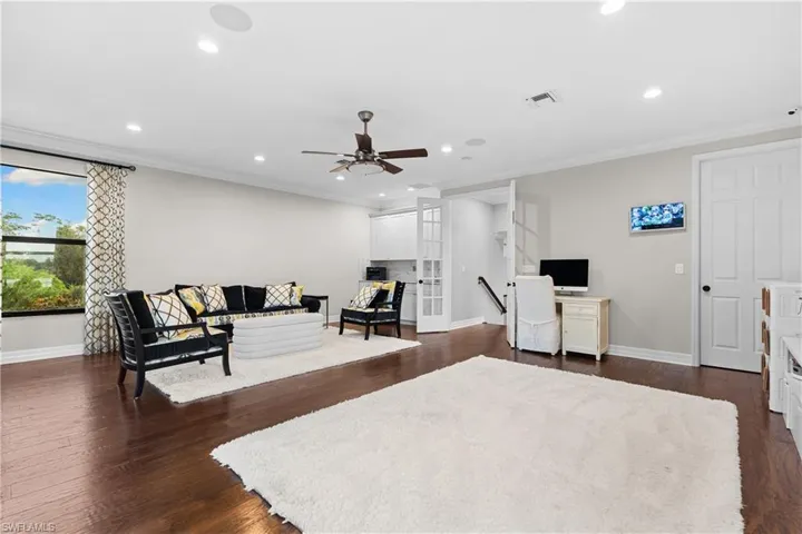 3999 Bering Ct, Naples, Florida 34119