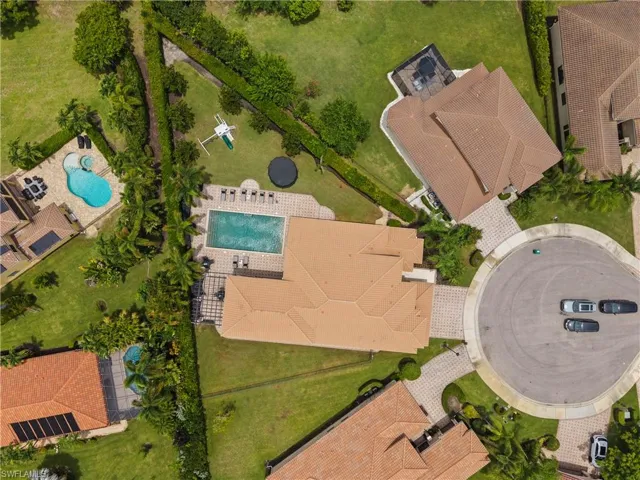 3999 Bering Ct, Naples, Florida 34119
