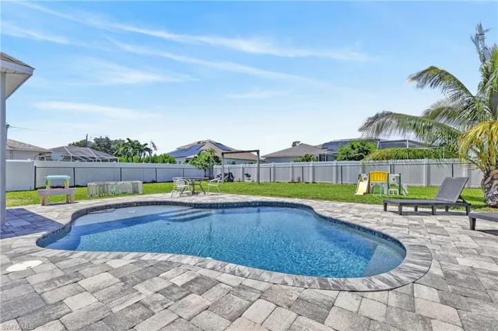 415 Se 15th Ter, Cape Coral, Florida 33990