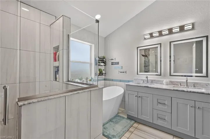 415 Se 15th Ter, Cape Coral, Florida 33990