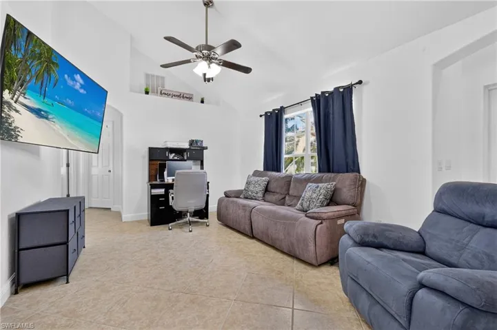 415 Se 15th Ter, Cape Coral, Florida 33990