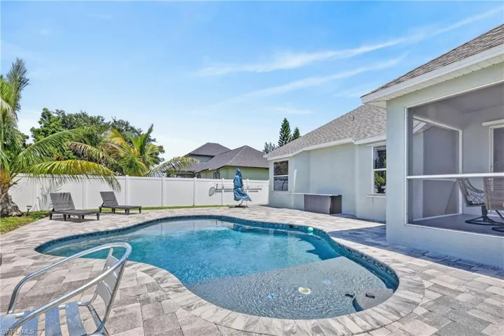 415 Se 15th Ter, Cape Coral, Florida 33990