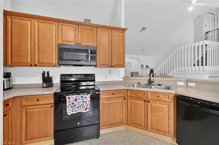 415 Se 15th Ter, Cape Coral, Florida 33990