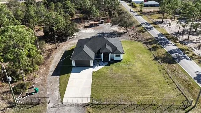 Aerial view of property and surrounding area