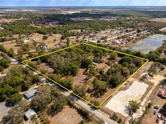 Aerial overview of property's location with property boundaries highlighted