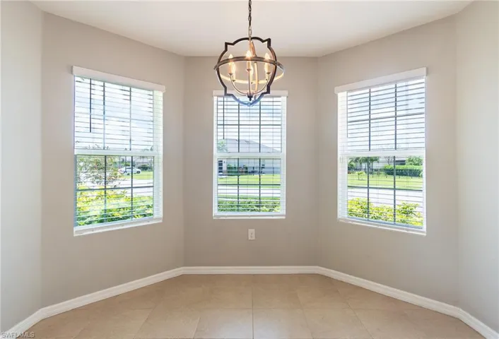 2707 Tarragona Ct, Cape Coral, Florida 33909