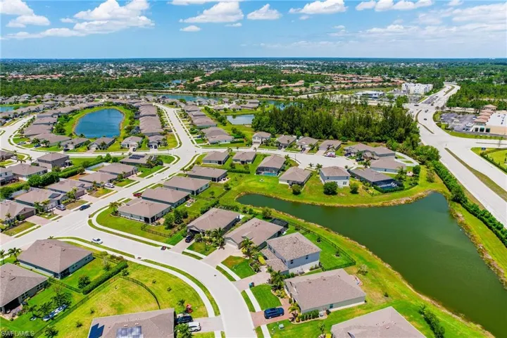 2707 Tarragona Ct, Cape Coral, Florida 33909