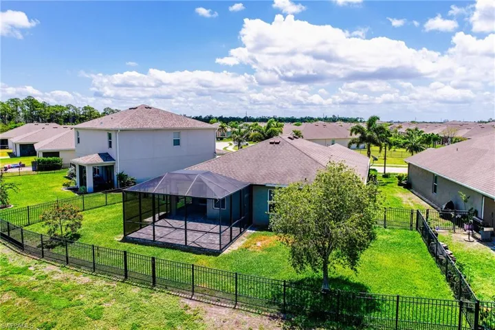 2707 Tarragona Ct, Cape Coral, Florida 33909