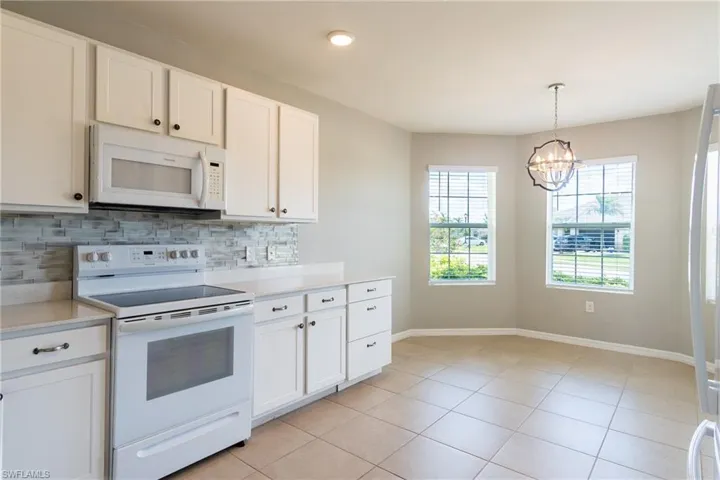 2707 Tarragona Ct, Cape Coral, Florida 33909