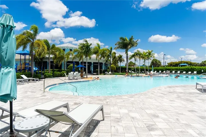 2707 Tarragona Ct, Cape Coral, Florida 33909