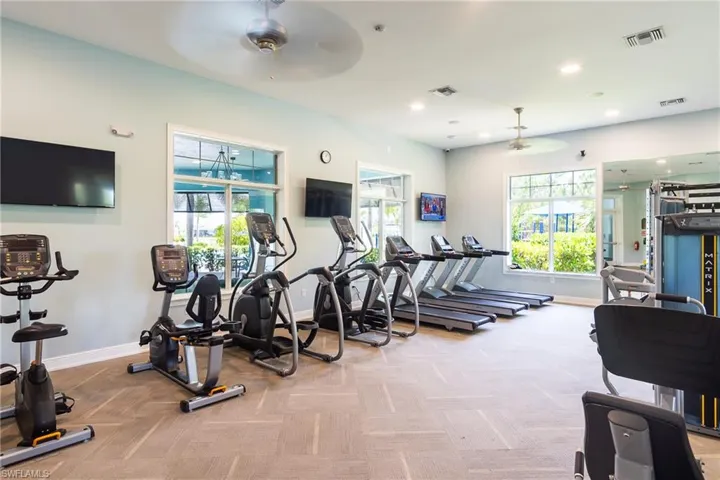 2707 Tarragona Ct, Cape Coral, Florida 33909