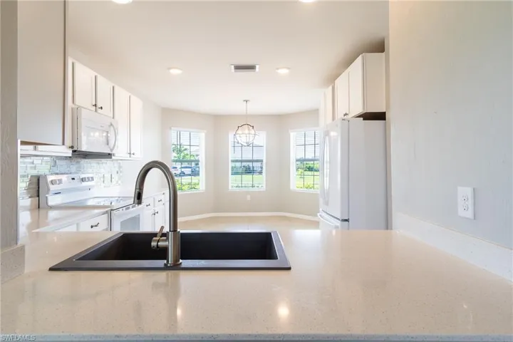 2707 Tarragona Ct, Cape Coral, Florida 33909