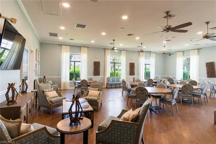 2707 Tarragona Ct, Cape Coral, Florida 33909