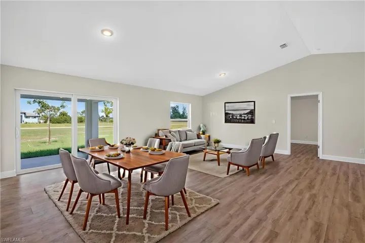 2532 Nw 21st Ave, Cape Coral, Florida 33993