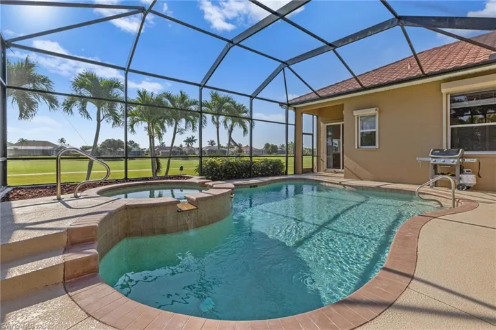 POOL/HOT TUB