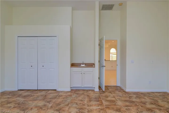 Bonus Room/4th Bedroom