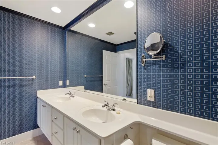 8205 Xenia Ln, Naples Fl 34114