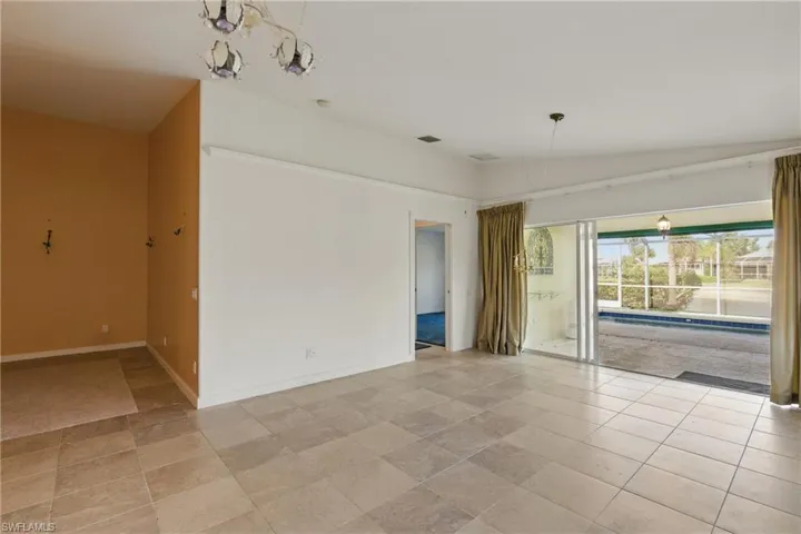 8205 Xenia Ln, Naples Fl 34114