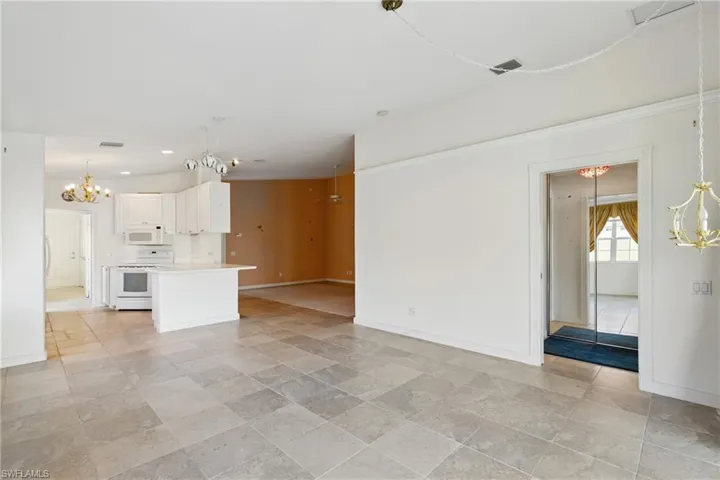 8205 Xenia Ln, Naples Fl 34114