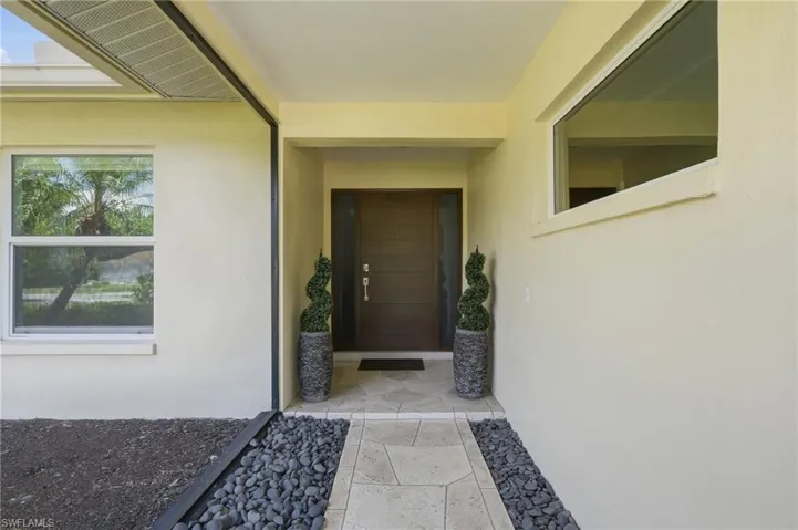 4601 Evergreen Lake Rd, Naples, Florida 34112
