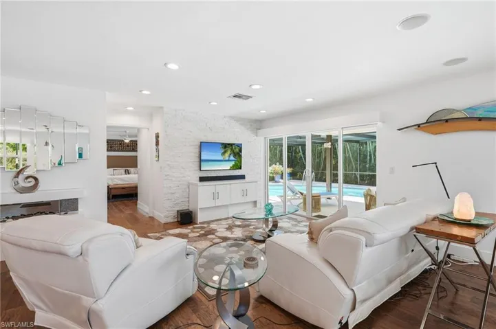 4601 Evergreen Lake Rd, Naples, Florida 34112