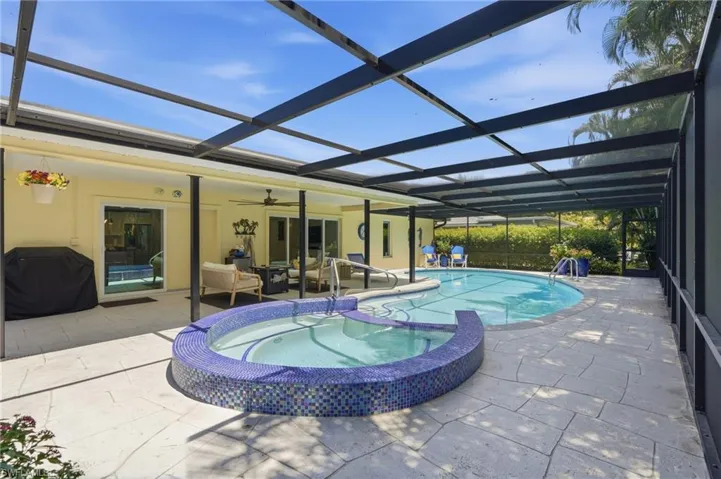 4601 Evergreen Lake Rd, Naples, Florida 34112