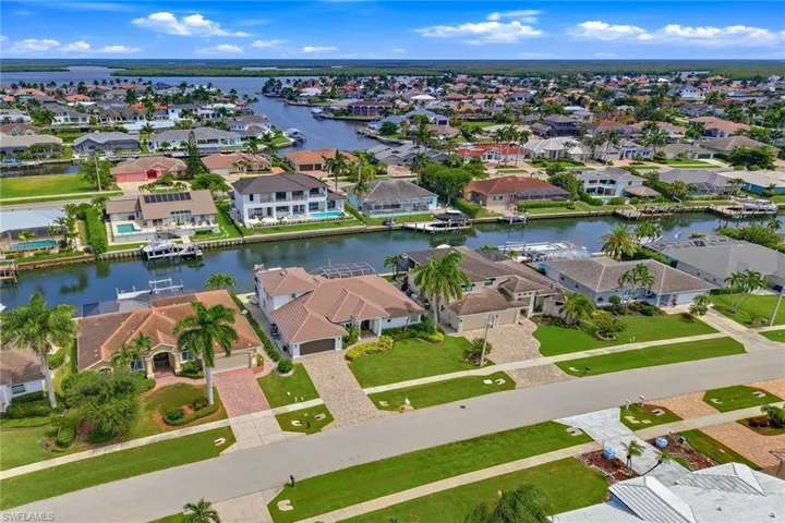 251 Seminole Ct, Marco Island, Florida 34145