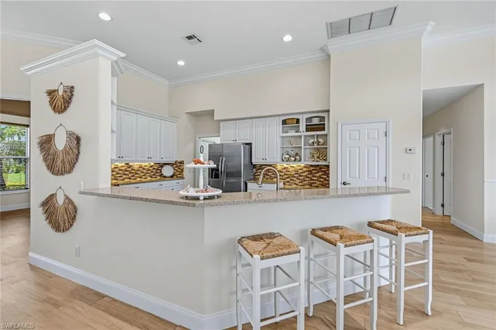 251 Seminole Ct, Marco Island, Florida 34145