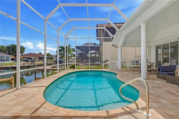 251 Seminole Ct, Marco Island, Florida 34145
