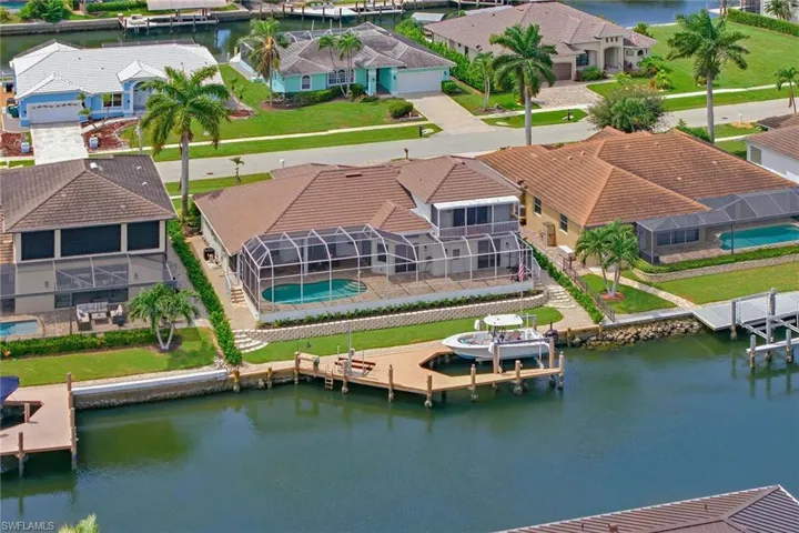 251 Seminole Ct, Marco Island, Florida 34145