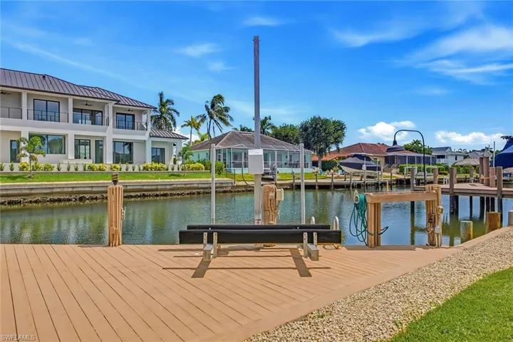 251 Seminole Ct, Marco Island, Florida 34145