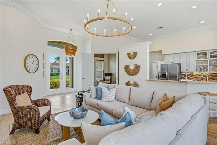 251 Seminole Ct, Marco Island, Florida 34145