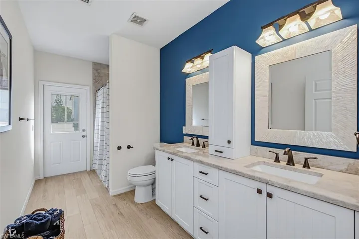 251 Seminole Ct, Marco Island, Florida 34145