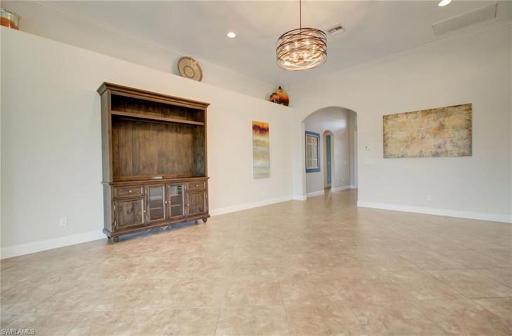 8681  Banyan Bay  BLVD, Fort Myers, FL 33908