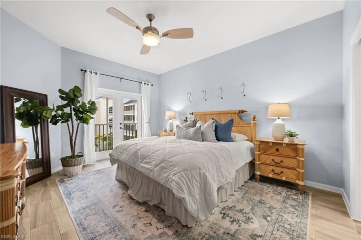470 Launch Cir V503, Naples, Florida 34108