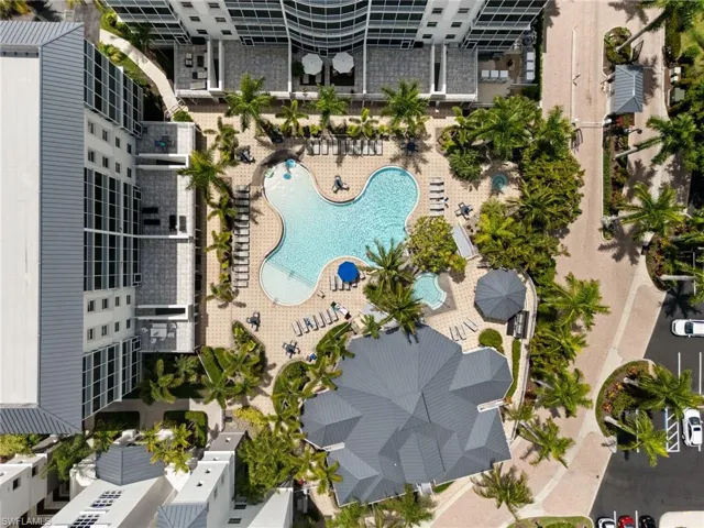 470 Launch Cir V503, Naples, Florida 34108